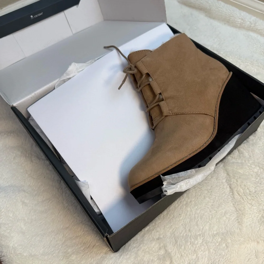 Eileen Fisher Wmn’s Alpine Genuine Shearling Wedge Bootie Ankle Boot-Sz 10M, NIB